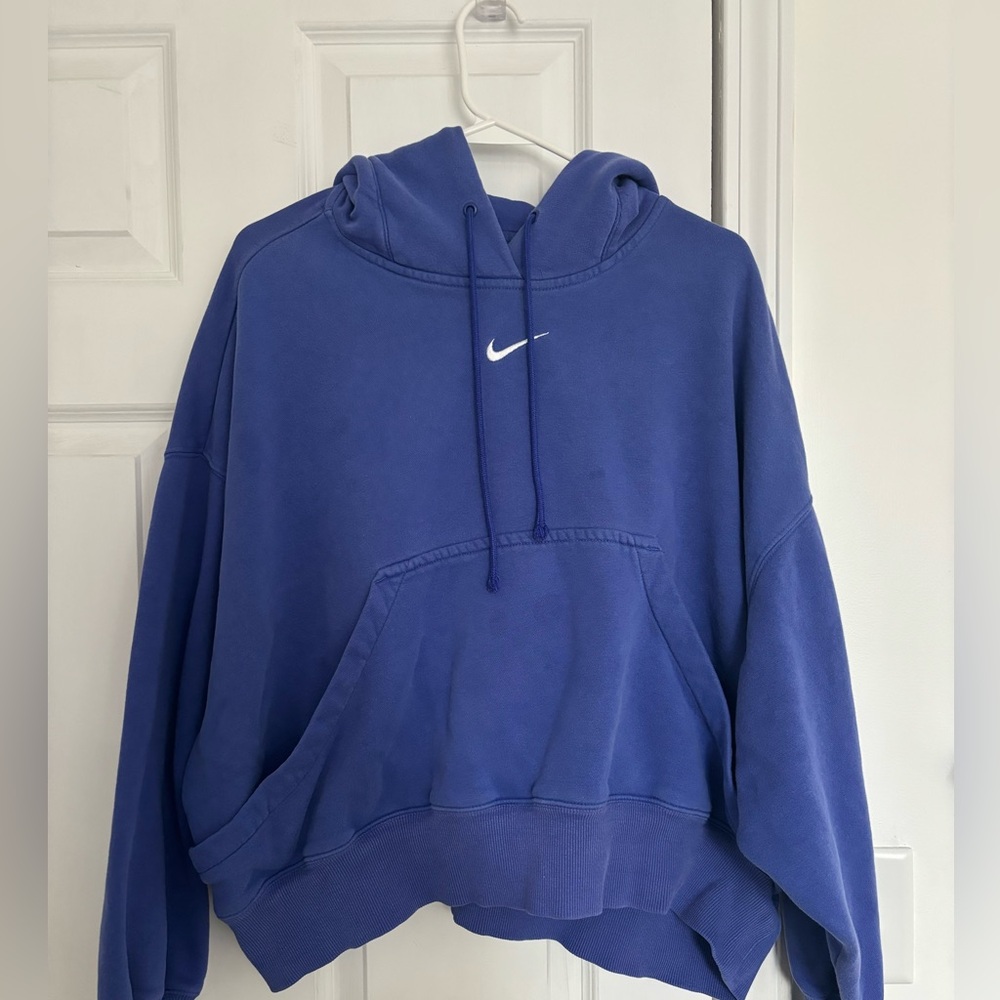 Women’s Purple Nike Hoodie - size medium